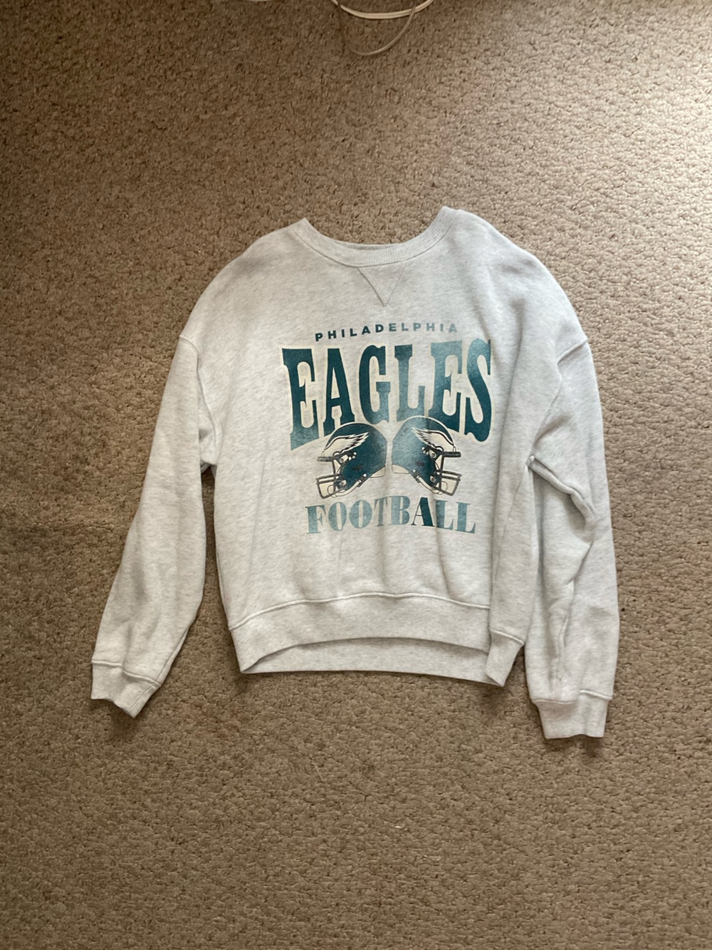 American Eagle Outfitters White Crewneck Sweatshirt with Navy Label